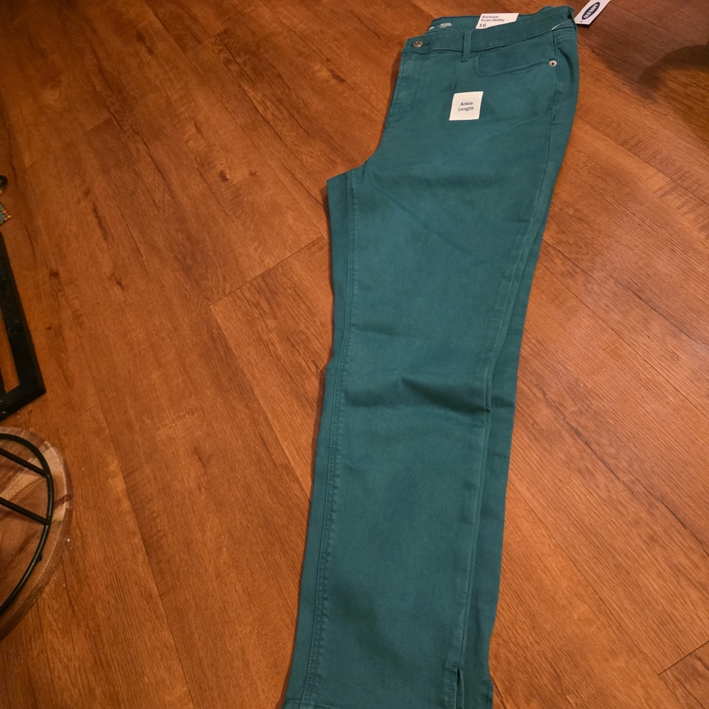 Old Navy Women's Skinny Jeans in Teal Size 16